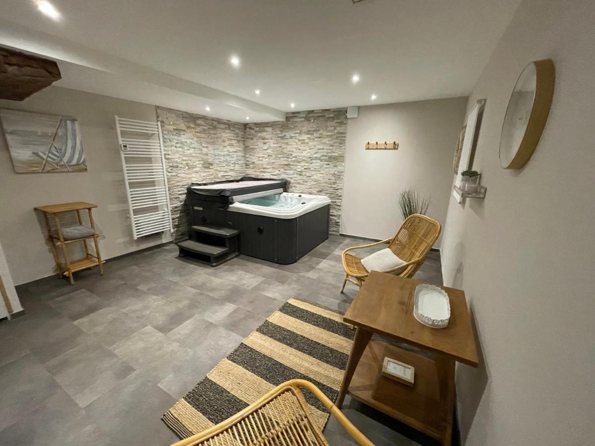 Chambres D Hotes Avec Piscine Et Spa La Foliere Saumur Villebernier Exteriör bild
