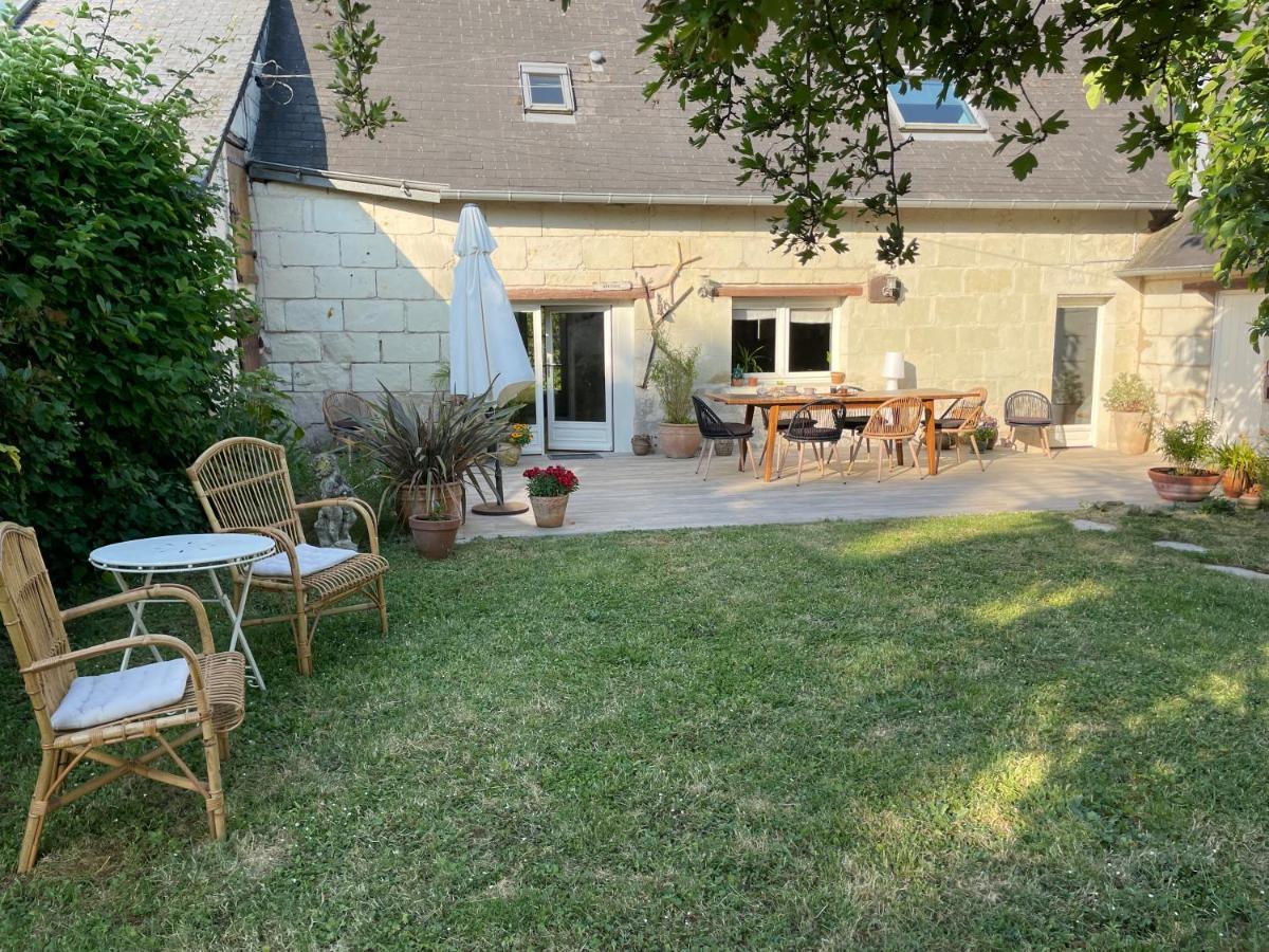 Chambres D Hotes Avec Piscine Et Spa La Foliere Saumur Villebernier Exteriör bild