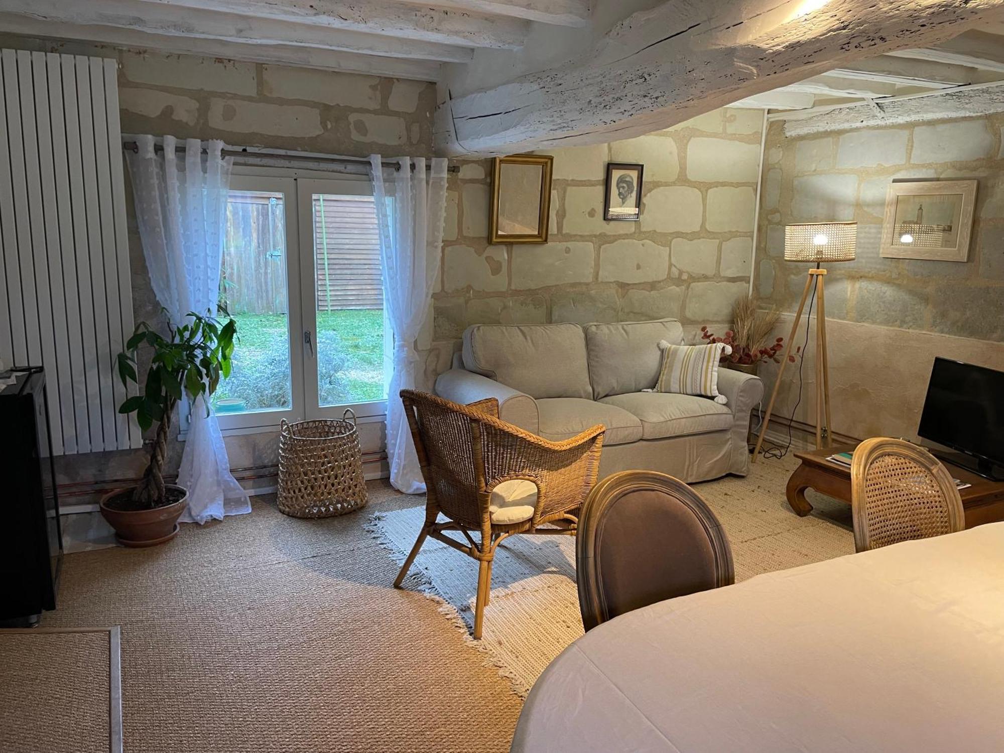 Chambres D Hotes Avec Piscine Et Spa La Foliere Saumur Villebernier Exteriör bild