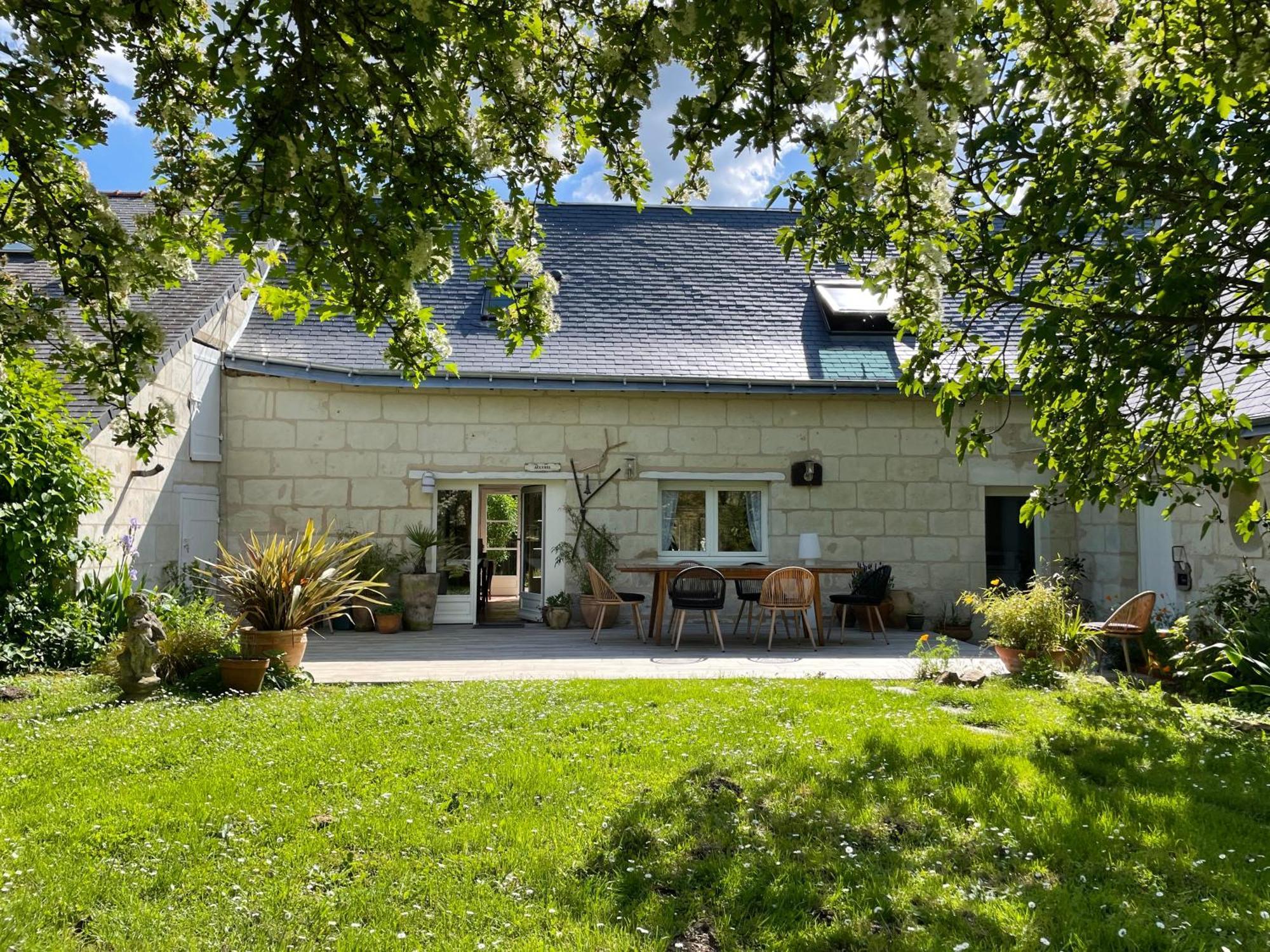 Chambres D Hotes Avec Piscine Et Spa La Foliere Saumur Villebernier Exteriör bild
